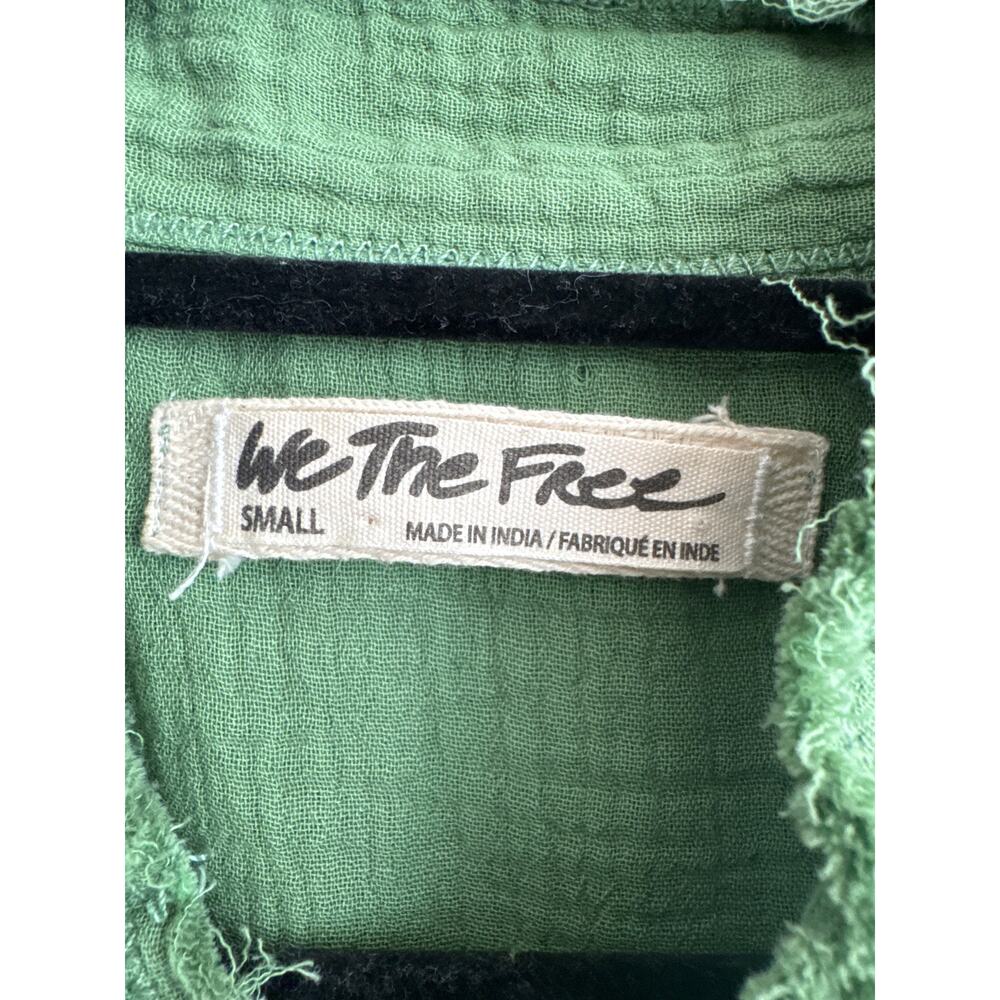 Free People Daydream Buttondown Shirt Size S in Guacamole - Picture 3 of 4